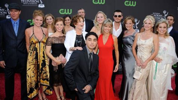 'The Nanny' Premiered 22 Years Ago — See the Show's Cast Then and Now! - Closer Weekly