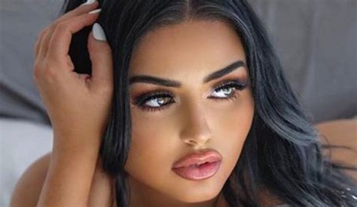 Abigail Ratchford Biography, Age, Wiki, Height, Weight, Boyfriend, Family & More