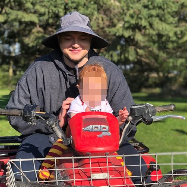 Adam Fravel “Ex-boyfriend” of Missing Minnesota Mother Madeline Kingsbury Arrested for Mυrder After Human Remains Discovered