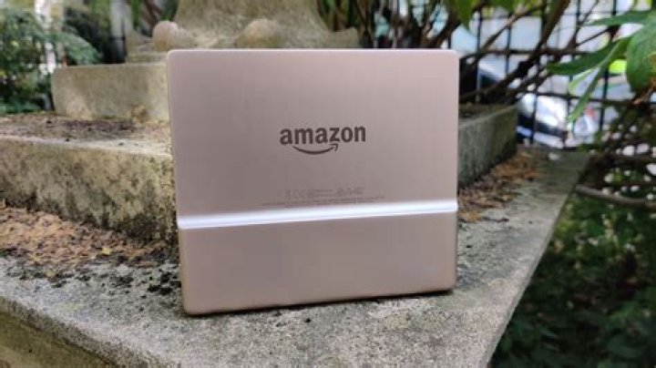 Amazon Kindle Oasis review | TechRadar