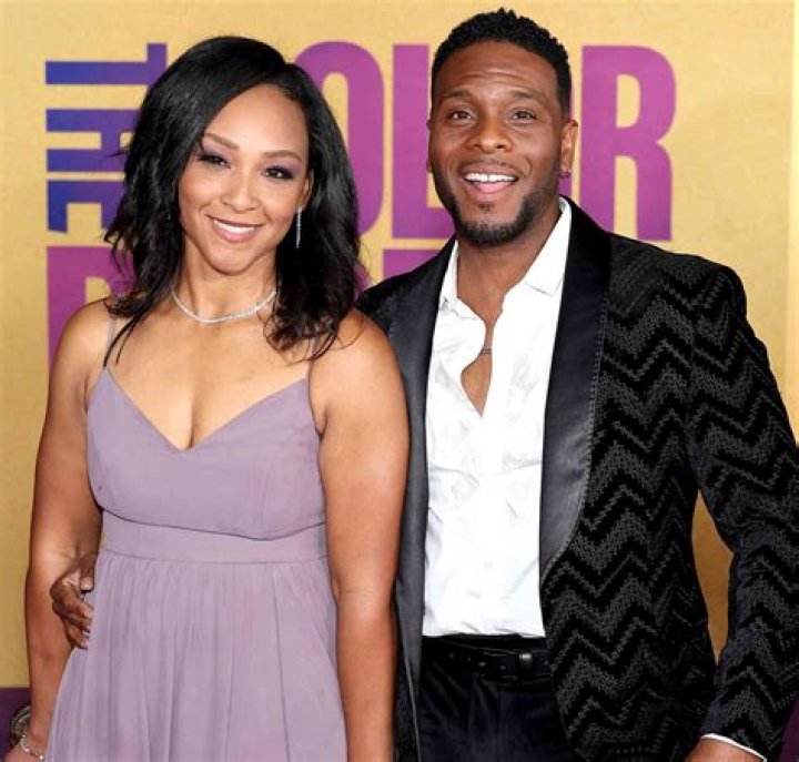 Asia Lee (Kel Mitchell's Wife) Biography, Age, Wiki, Height, Weight, Boyfriend, Family & More