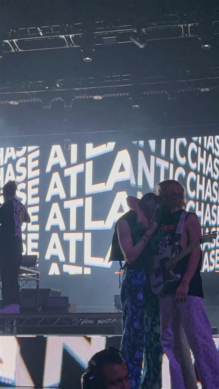 Chase Atlantic Announce Summer North American Headline Tour Featuring Leah Kate + Xavier Mayne
