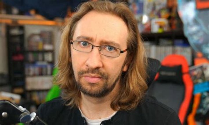 Everything You Need To Know About Maximilian Dood