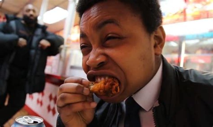 Food Critics Beware! 'Chicken Connoisseur' Is In Town...And You Won't Believe His AGE!!