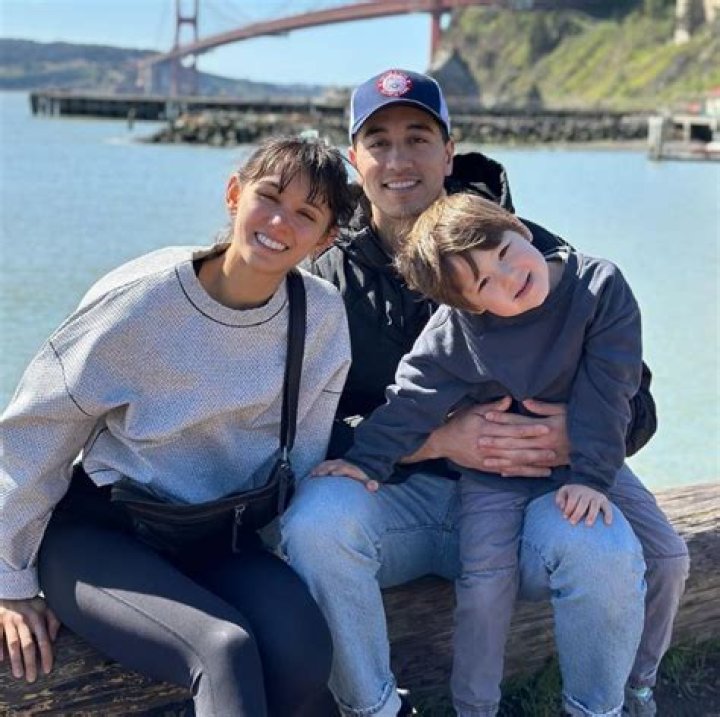 Gerek Meinhardt Ethnicity, Wikipedia, Height, Parents, Medical School, Instagram, Wife