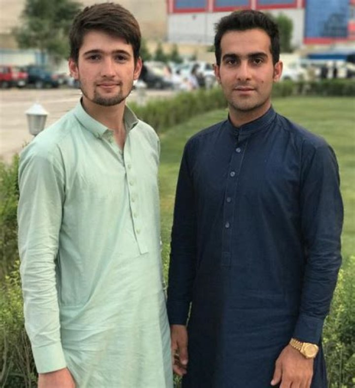 Hashmatullah Shahidi Height, Age, Wife, Family, Biography & More » StarsUnfolded
