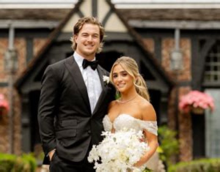 Honeymoon Pics of Newlywed couples, Kenny Pickett and Amy Pickett, Went Viral