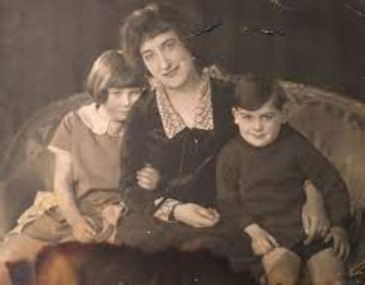 Hope Shaw- Who Is Sharon Osbourne Mother?