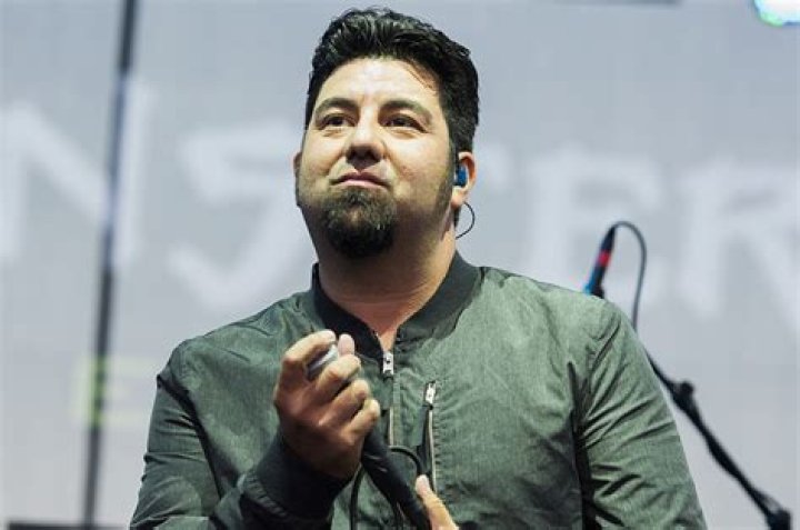 How Chino Moreno Overcame Addiction, Depression, and Loss