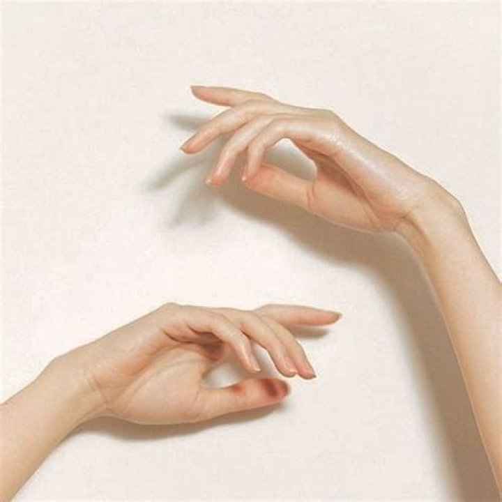 How to Make Your Hands Look Long and Slender