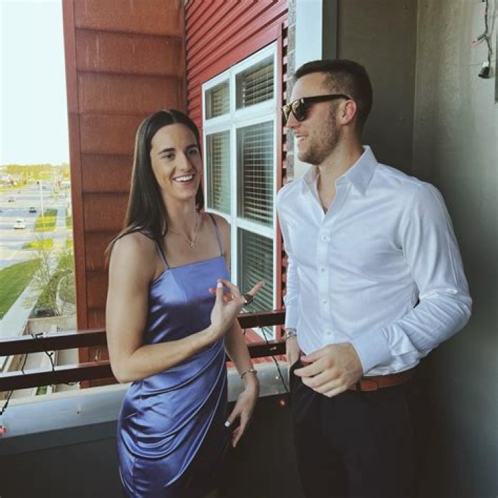 Is Dallas Clark related to Caitlin Clark