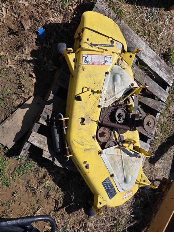 John Deere 314 Price, Parts Specs, Reviews, Attachments 2022