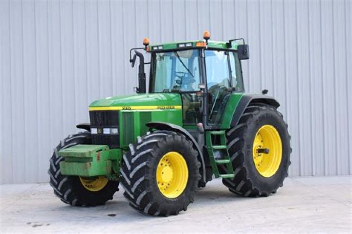 John Deere 7810 Price, Specs & Reviews 2022