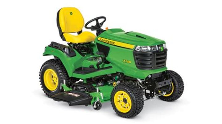 John Deere X758 Specs, Price & Review 2022