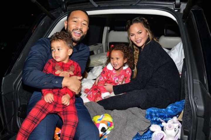 John Legend Proves Baby Daughter Luna Is His Twin in New Throwback Photo