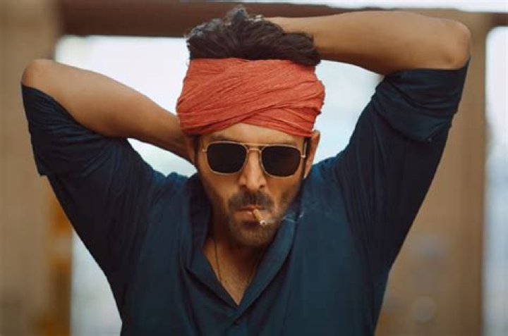 Kartik Aaryan Reprises Allu Arjun!