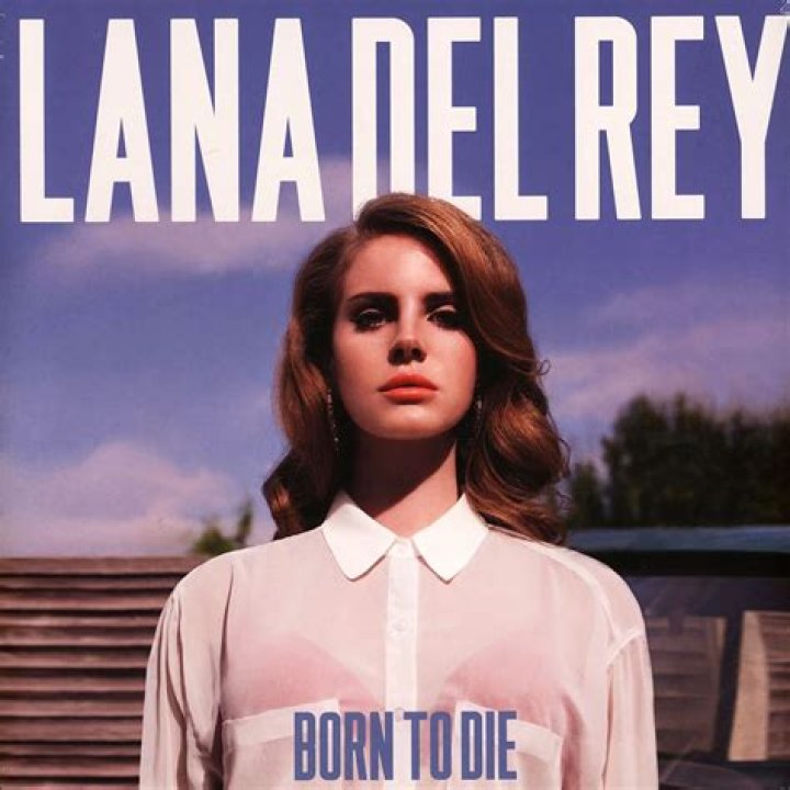 Lana Del Rey Says Leaked ‘Born to Die’ Tracks Sound Totally Different on Album