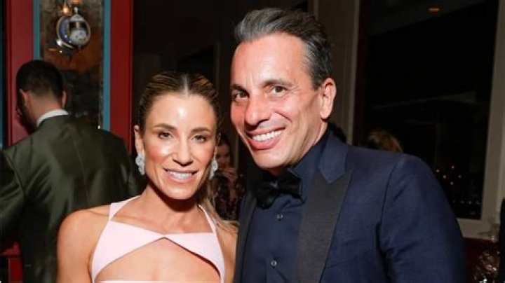 Lana Gomez's Wiki - Who is Sebastian Maniscalco's wife?