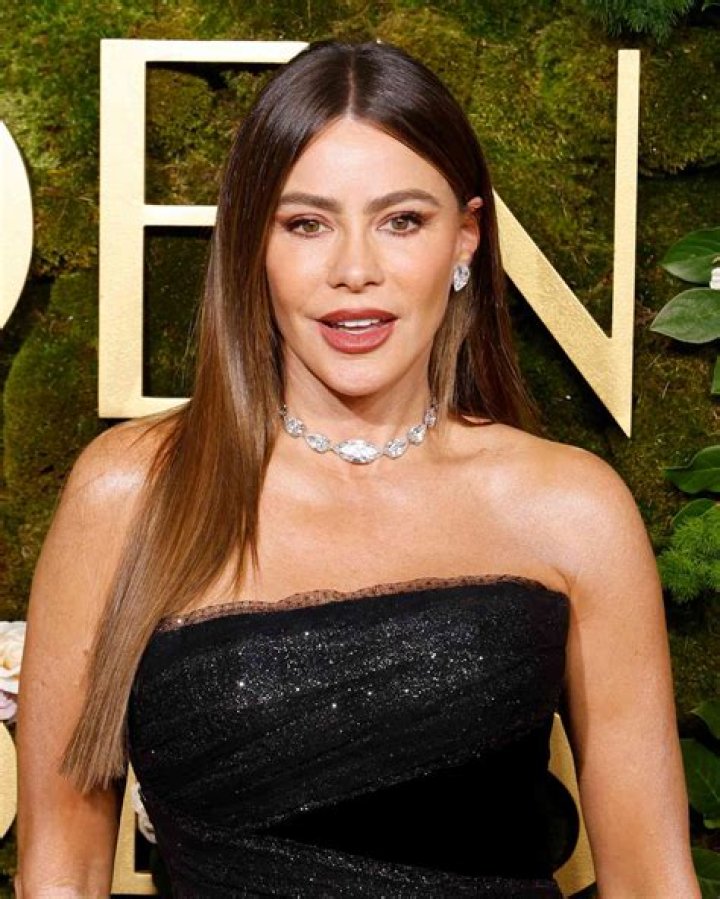 Lazy Sofia Vergara Golden Globes Joke Incites Twitter's Ire