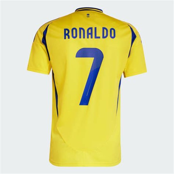 Manchester United Officially CONFIRM Cristiano Ronaldo New Jersey Number (Details)