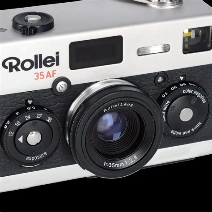 Mint is remaking the classic Rollei 35 film camera with autofocus – and I can't wait
