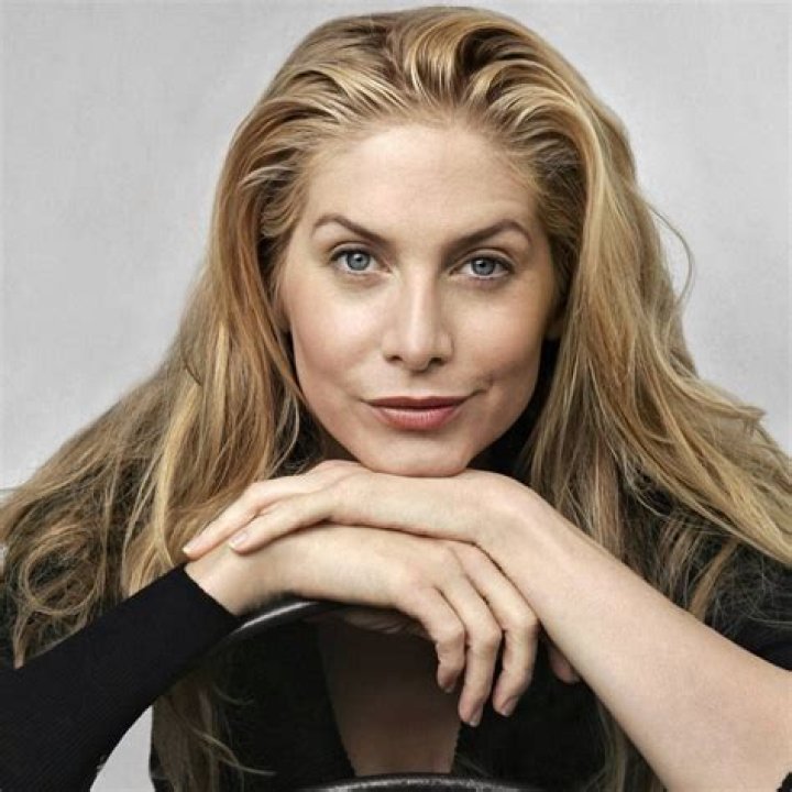 Naked Truth Of Elizabeth Mitchell