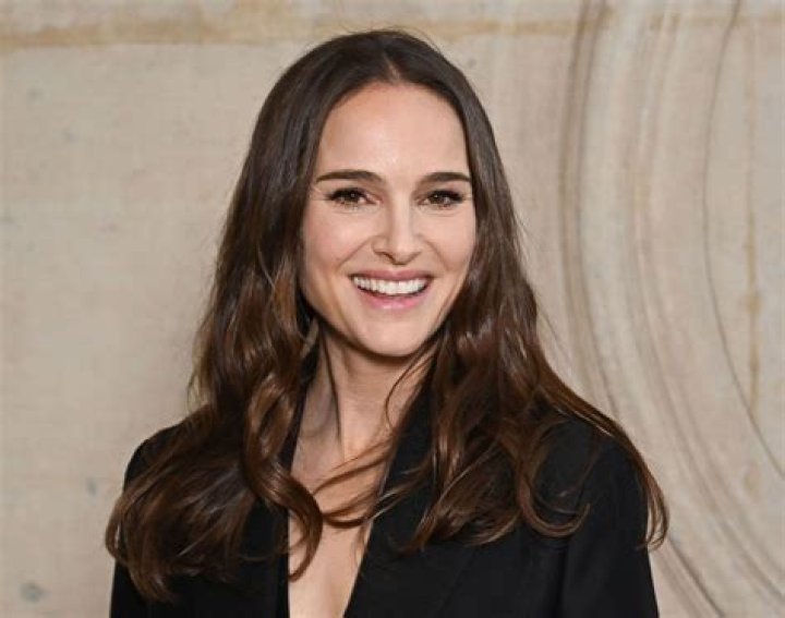 Natalie Portman wikipédia, biographie, épouse, origine, mari, nouveau compagnon, taille, enfant et plus