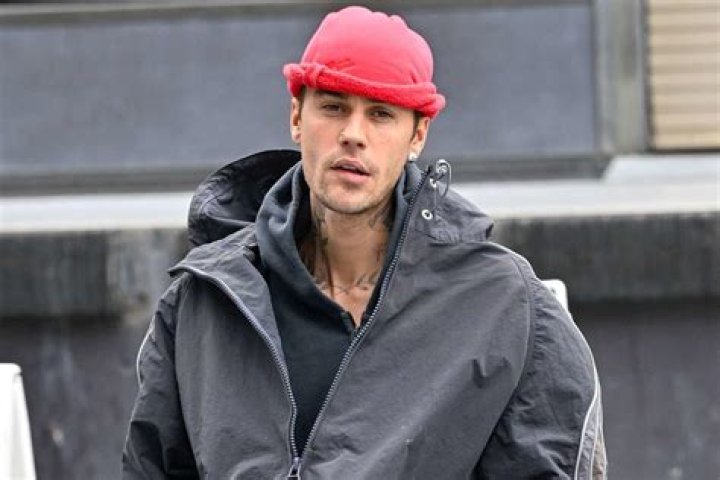 No, The New Justin Bieber Nudes Are Not Real