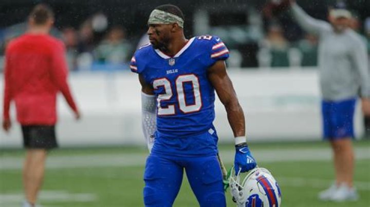 Nyheim Hines Salary & Contract