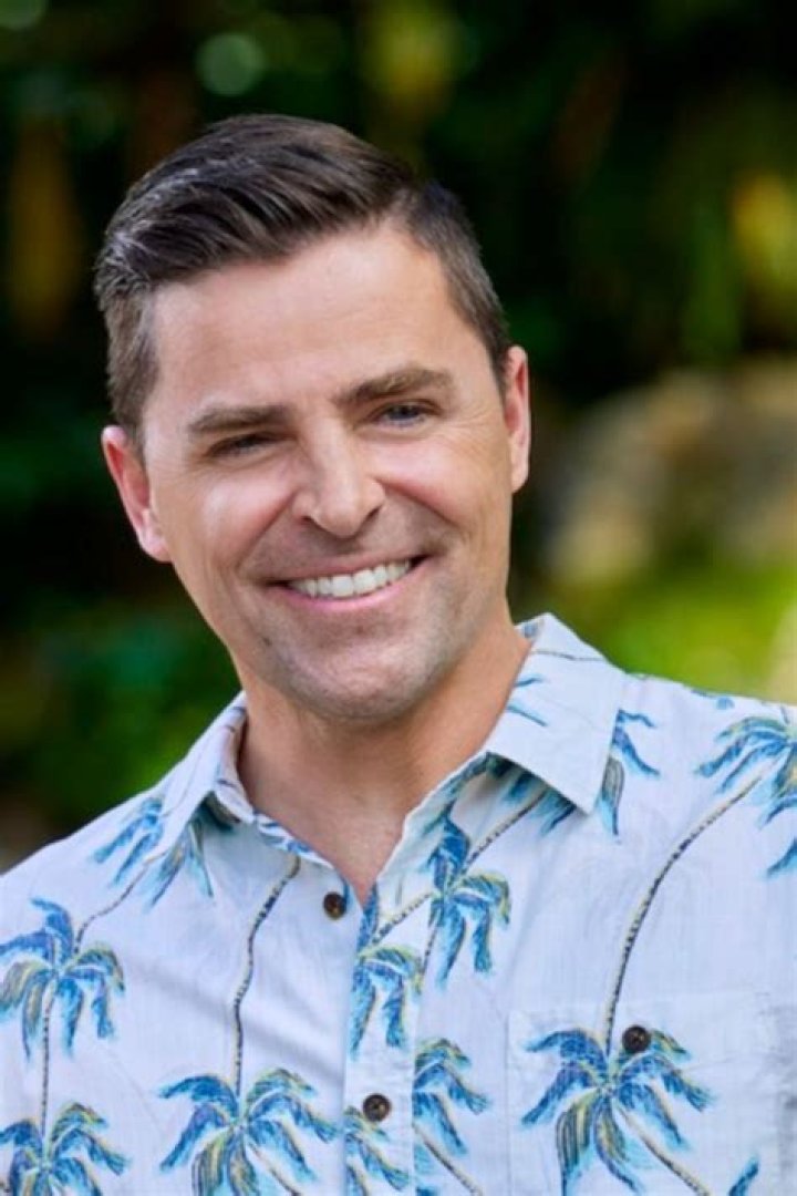 Pascale Hutton's New Hawaiian Rom Com | A Look Into Hutton's Private And Personal Life