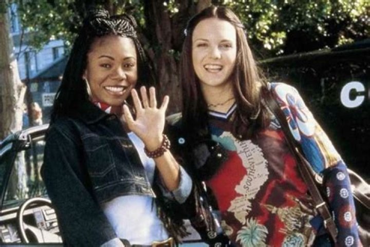 People Are Calling For A Standalone Film Series About Brenda And Cindy