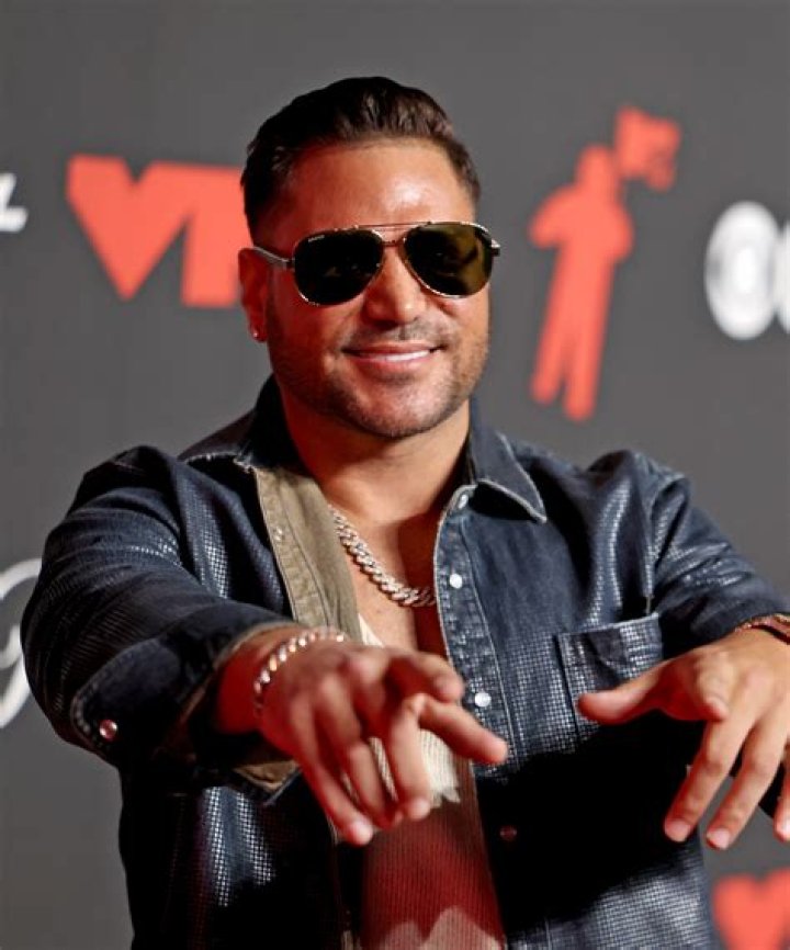Ronnie Ortiz-Magro Shades JWoww for Not Talking About Divorce