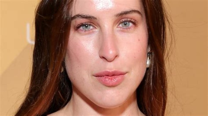 Rumer Willis Promotes Sunscreen in 'Problem' Parody [VIDEO]