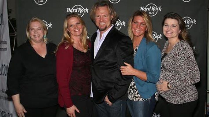 ‘Sister Wives’: Which Stars Are Related? Marriage, Relationships