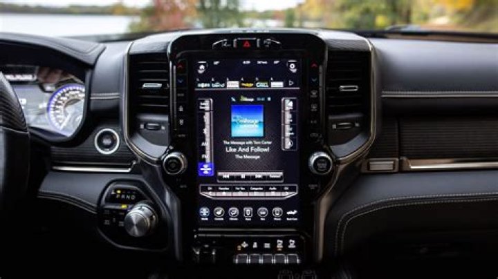So, about that massive 12-inch screen on the 2019 RAM 1500 pickup...