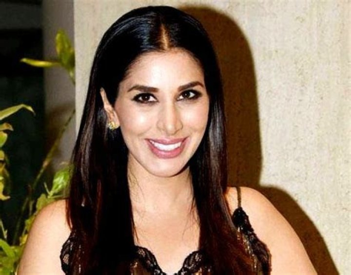 Sophie Choudry/Choudhary Height, Weight, Age, Boyfriend, Biography & More » StarsUnfolded