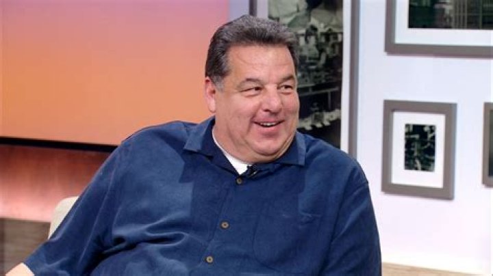 Steve Schirripa’s Net Worth, Wife, Weight Loss, Daughters, Bio