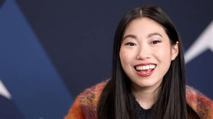 The Shang-Chi Star Awkwafina DELETES her twitter account addressing to BLACCENT criticism