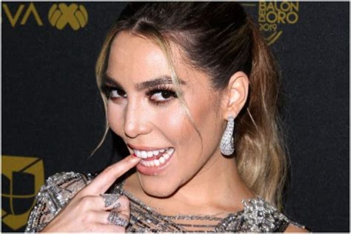 The Untold Truth of Alejandra Guzman’s Daughter – Frida Sofia