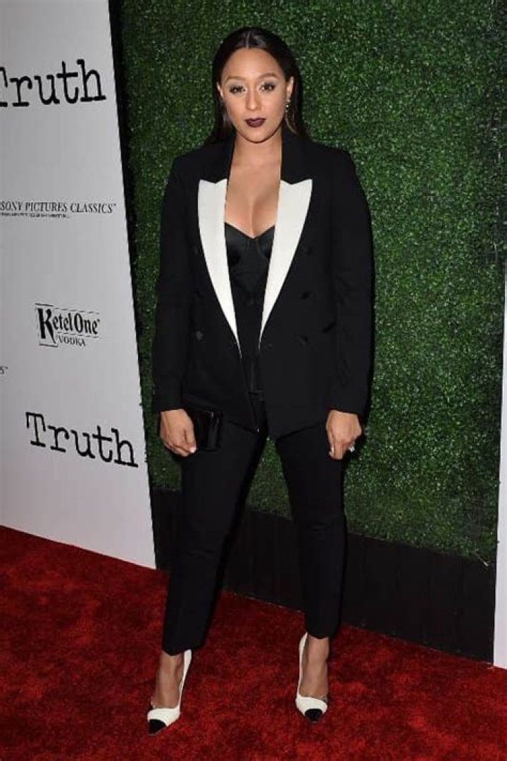 Tia Mowry Biography, Age, Wiki, Height, Weight, Boyfriend, Family & More