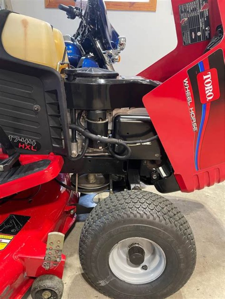 Toro Wheel Horse XL440 Price, Specs, Review, Serial Numbers 2022