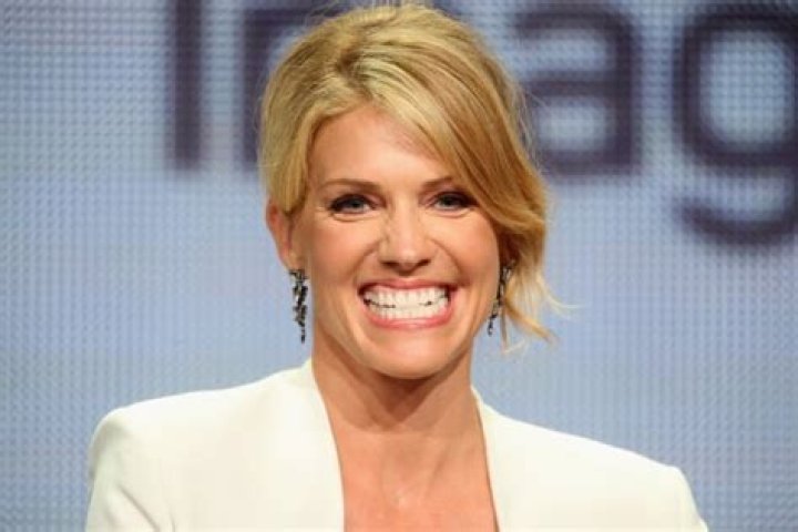 Tricia Helfer Net Worth 2022, Early Life and Career Beginnings (UPDATED)