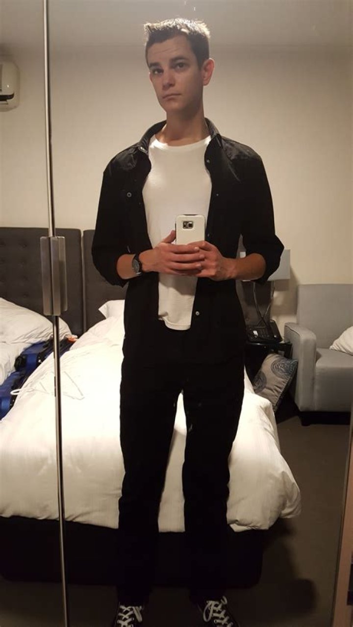 What happened to iNoToRiOuS? Is he dead or alive? Wiki