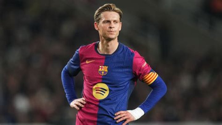What is Frenkie de Jong's Salary Per Week?