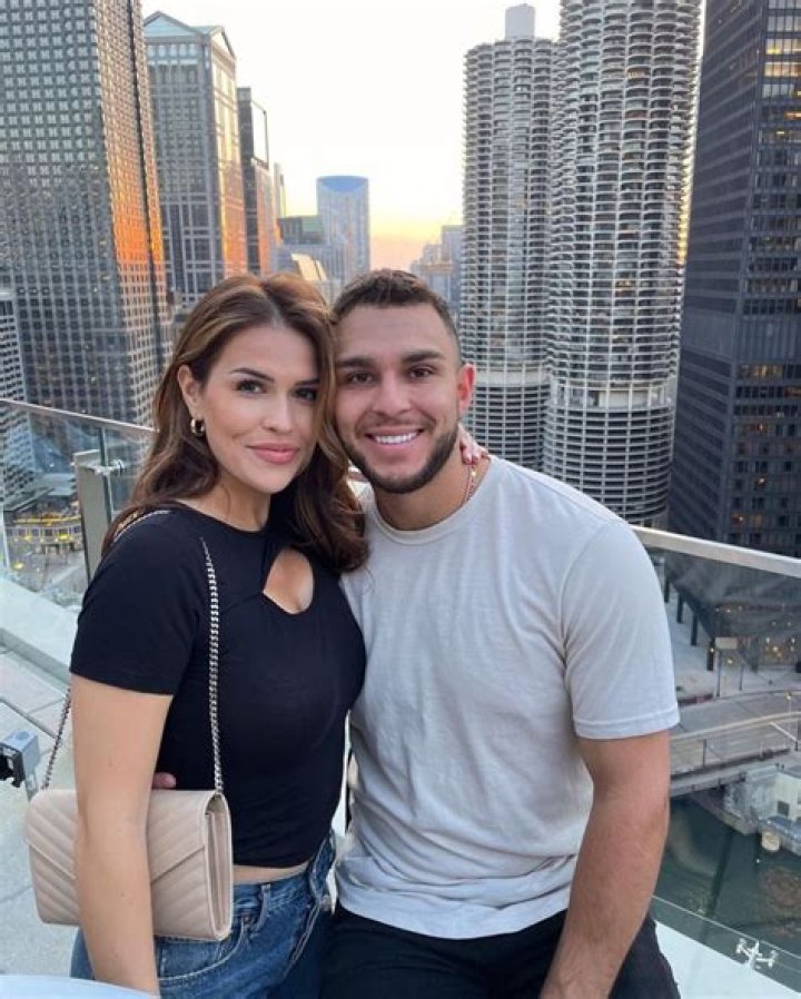 Who is Alisa Sandgren, the Girlfriend of Nick Madrigal? His parents, family, salary, net worth, jersey