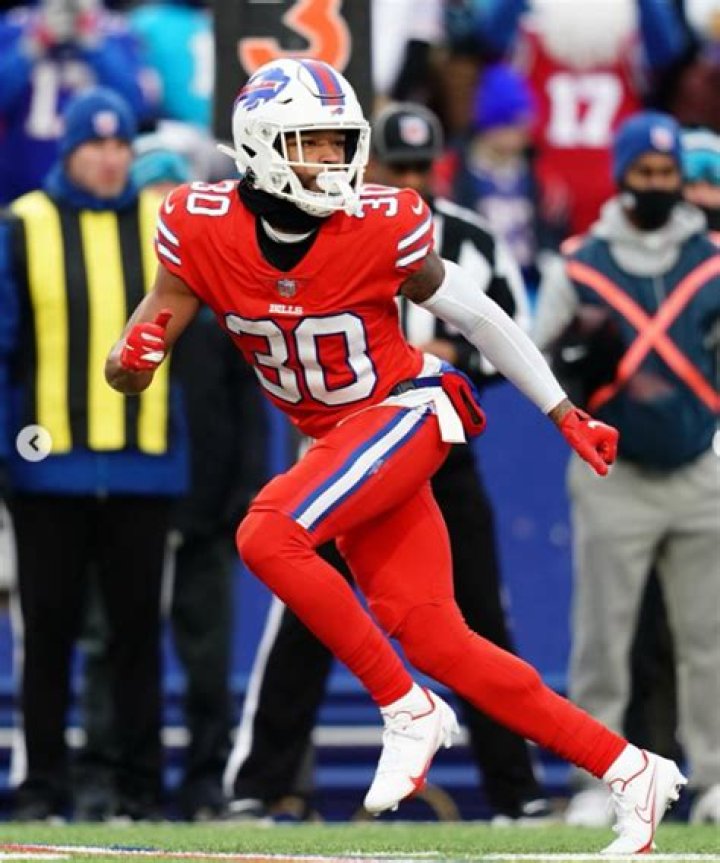 Who is Buffalo Dane Jackson Dating? His Girlfriend, Relationship, Parents, Family, Net Worth