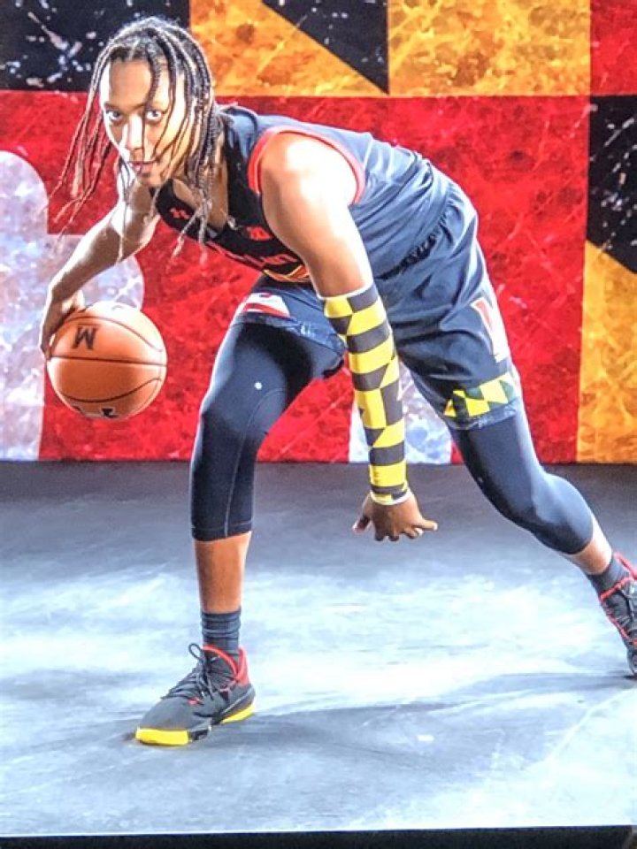 Who is the Girlfriend of TyTy Washington Jr.? His Parents, Family, Salary, Jersey