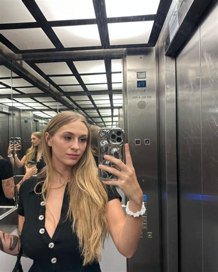 ​Woman Shares Brave Selfie Showing Her 'Pee Covered Pants'