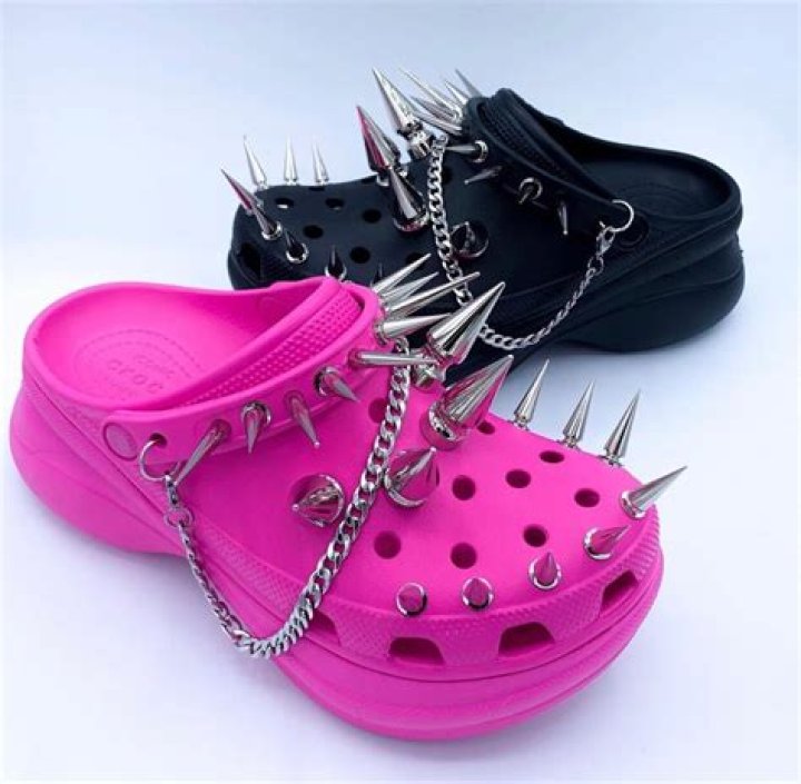 ​You Can Now Buy 'Goth Crocs' With Spikes And Chains